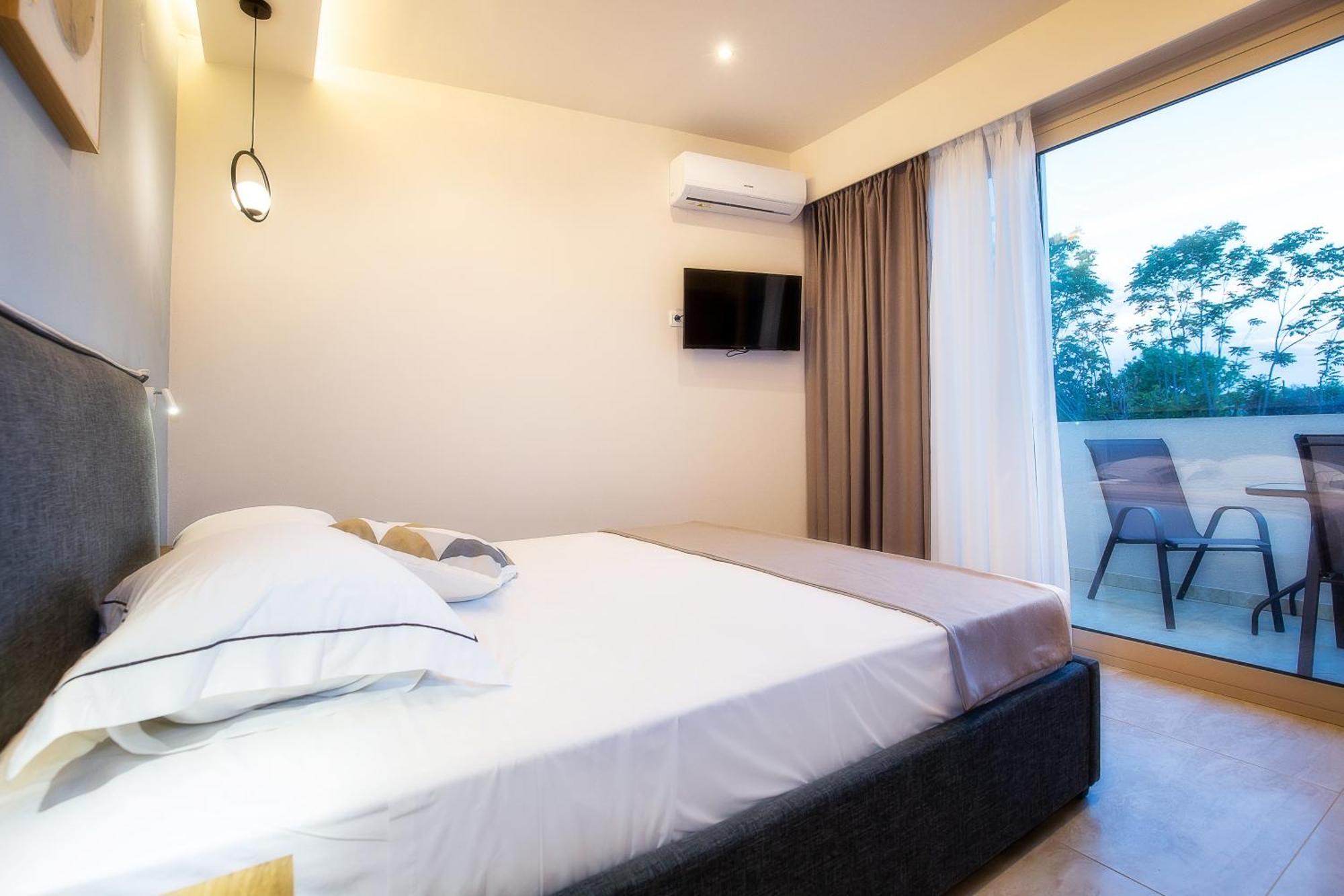 Diamela Apartments Ліменарія Екстер'єр фото